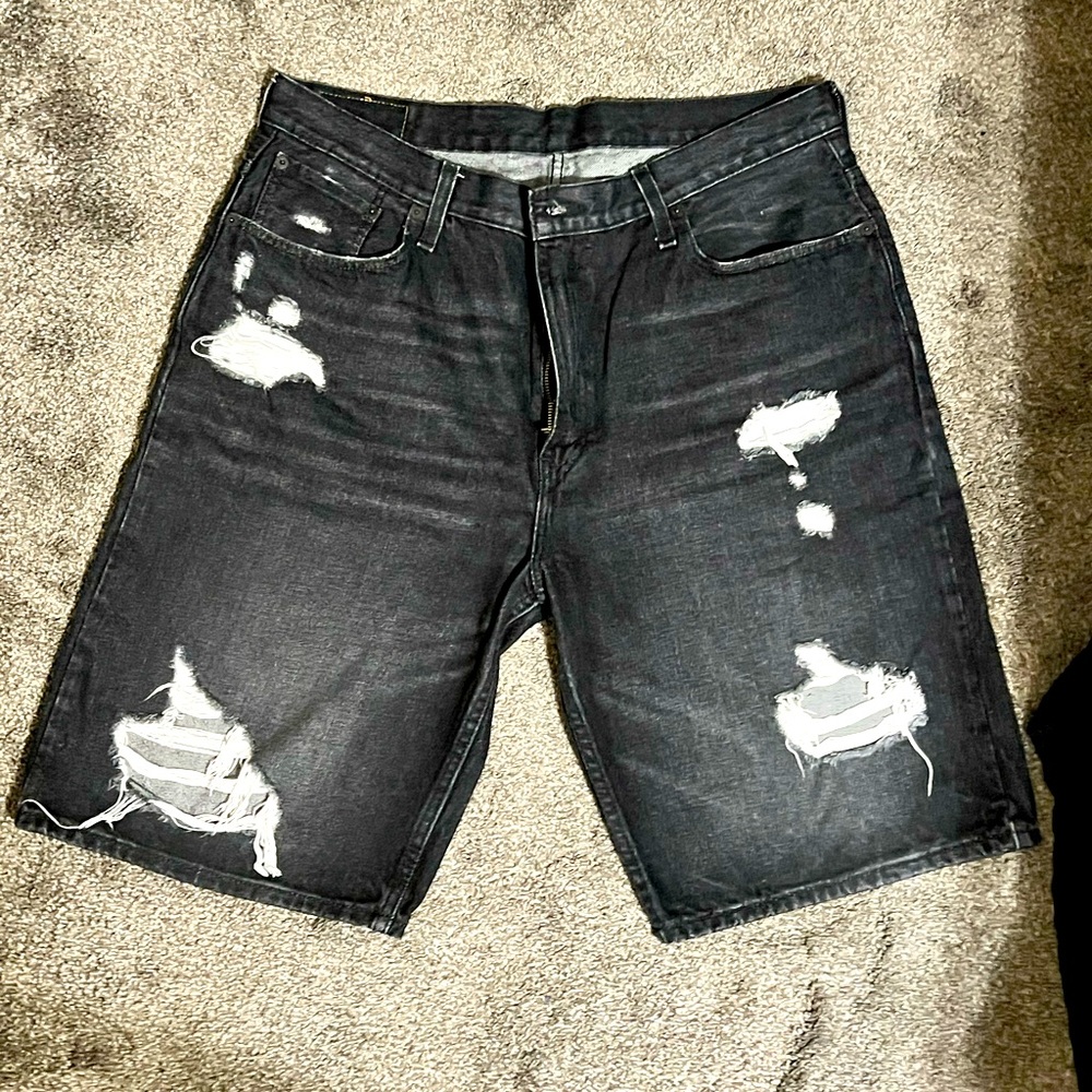 Men’s Levi’s Black 569 Denim Shorts size 36